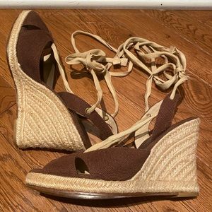 Banana Republic Espadrille tie-up brown wedges 7M